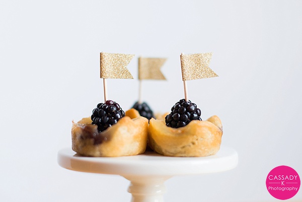 Blackberry Brie Bites, Appetizer, Snack, Recipe, DIY, Easy, Simple, Try it Tuesday